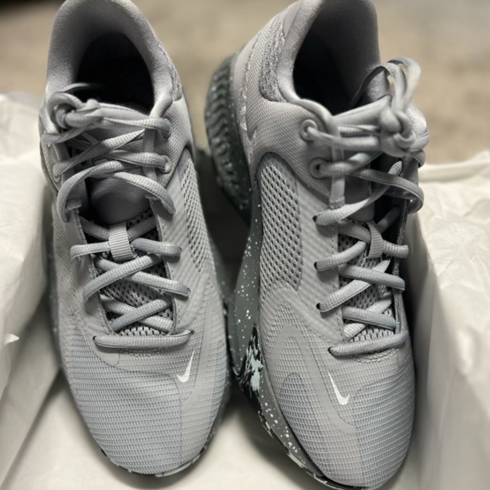 Nike Freak 4 "Wolf Grey/White/Ice" Grade School Kids' Basketball Shoe Size 6Y